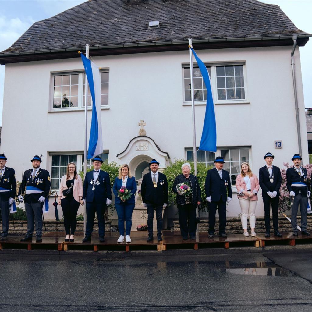 Zapfenstreich am Samstag Abend