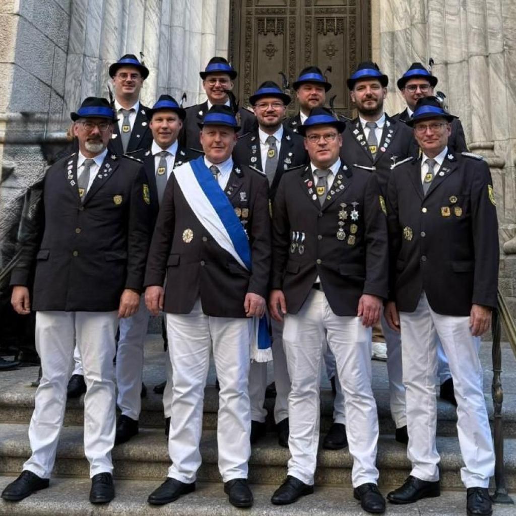 Gruppenfoto Kathedrale