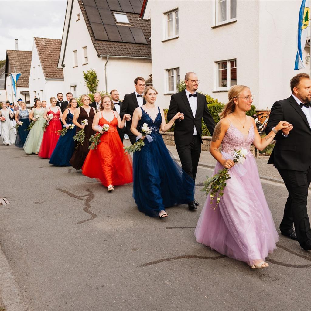 Nadine-Carsten_Festzug_78